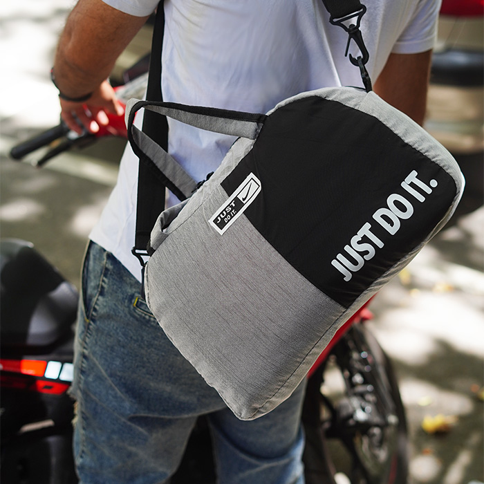 ساک ورزشی just do it طوسی مشکی مدل Karen